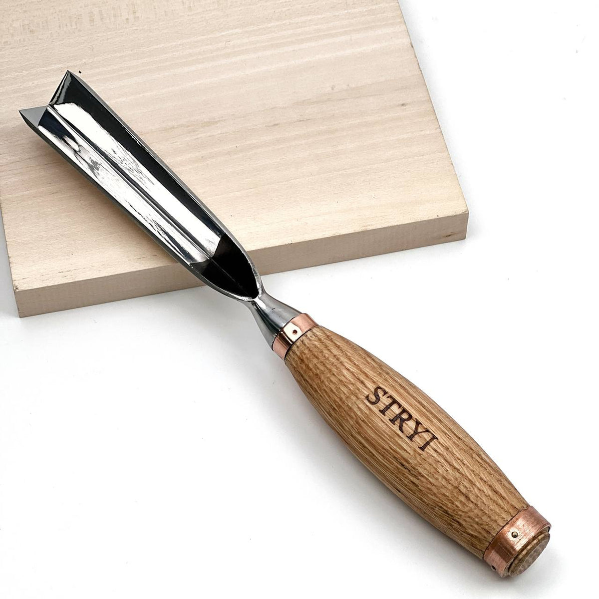 V Chisel, 90° , Large Sculpture V-Tool STRYI Profi — for Carpentry, Furniture Making