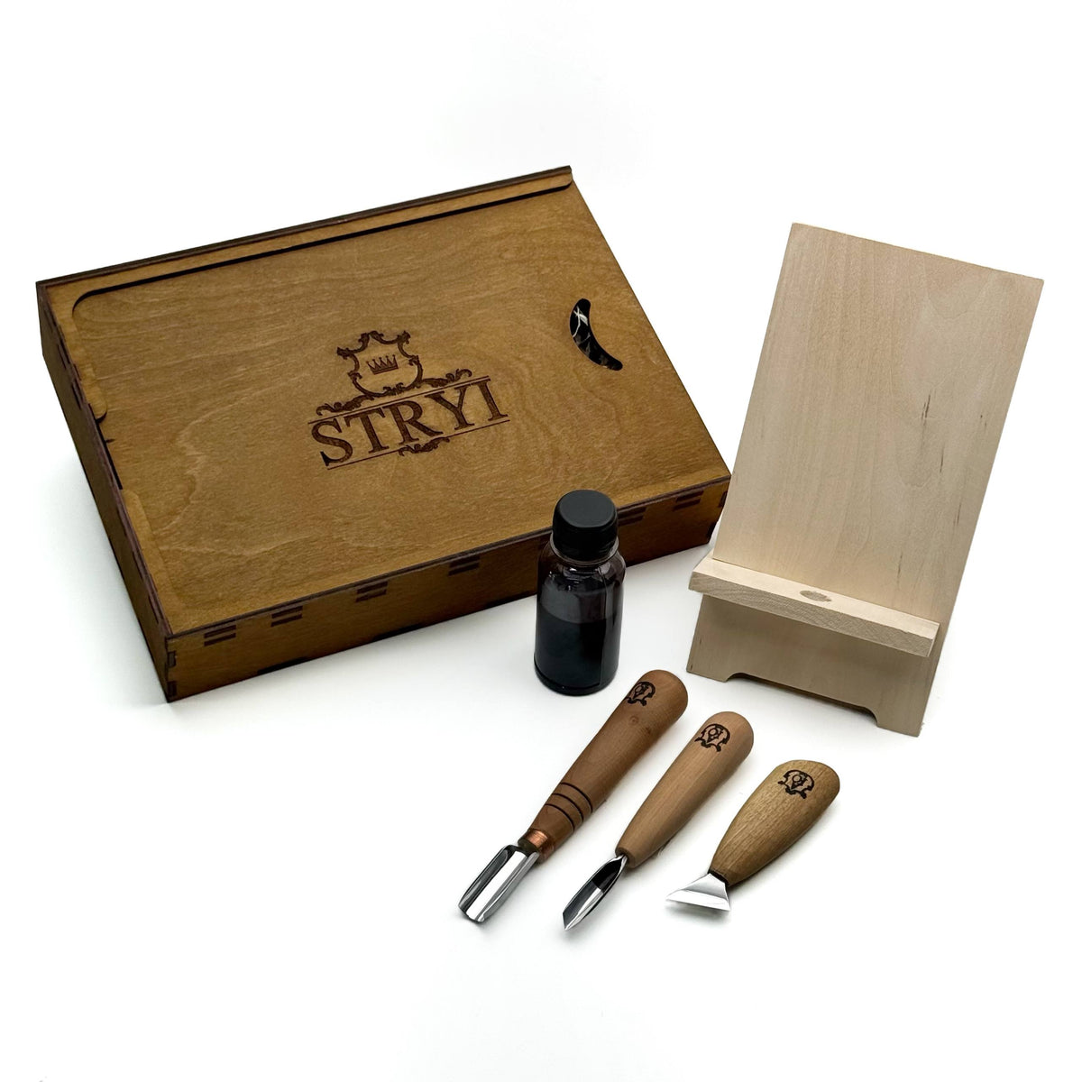 Geometric Chip Carving: Adolf Yurev Volumetric Phone Stand Carving Set