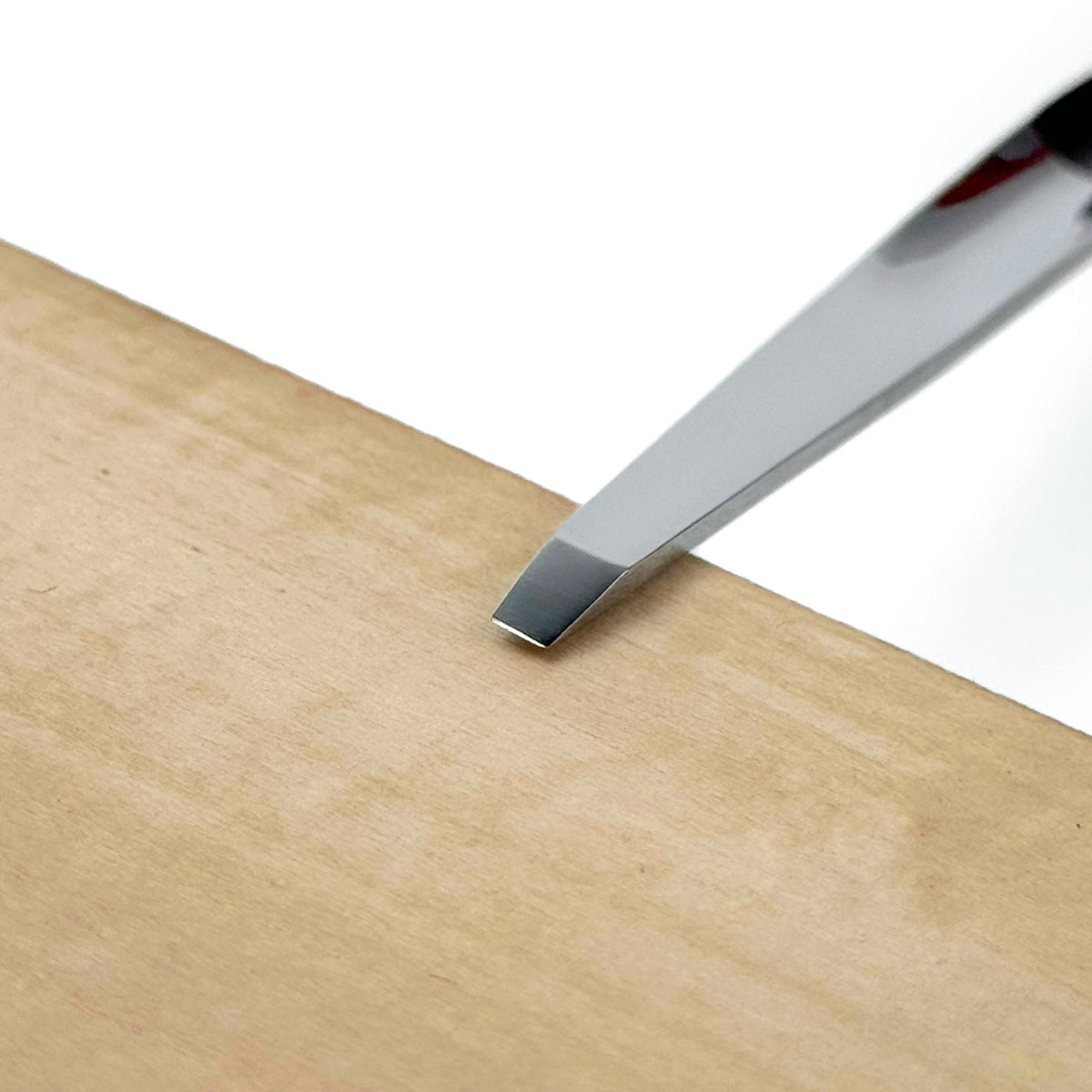 Small Gouge Woodcarving, Sweep #1 Flat, 3mm, STRYI Compact — for Detail Carving