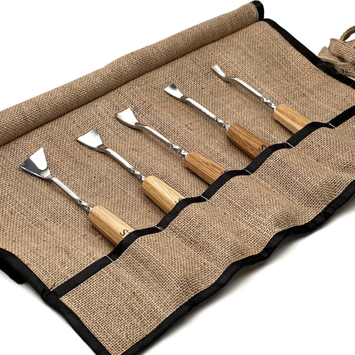 Reach Deeper Without Hitting the Rim: 5-Piece Maestro Semi-Bent Gouge Set for 3D Relief