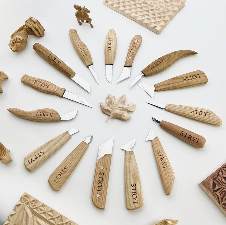 Carving knives