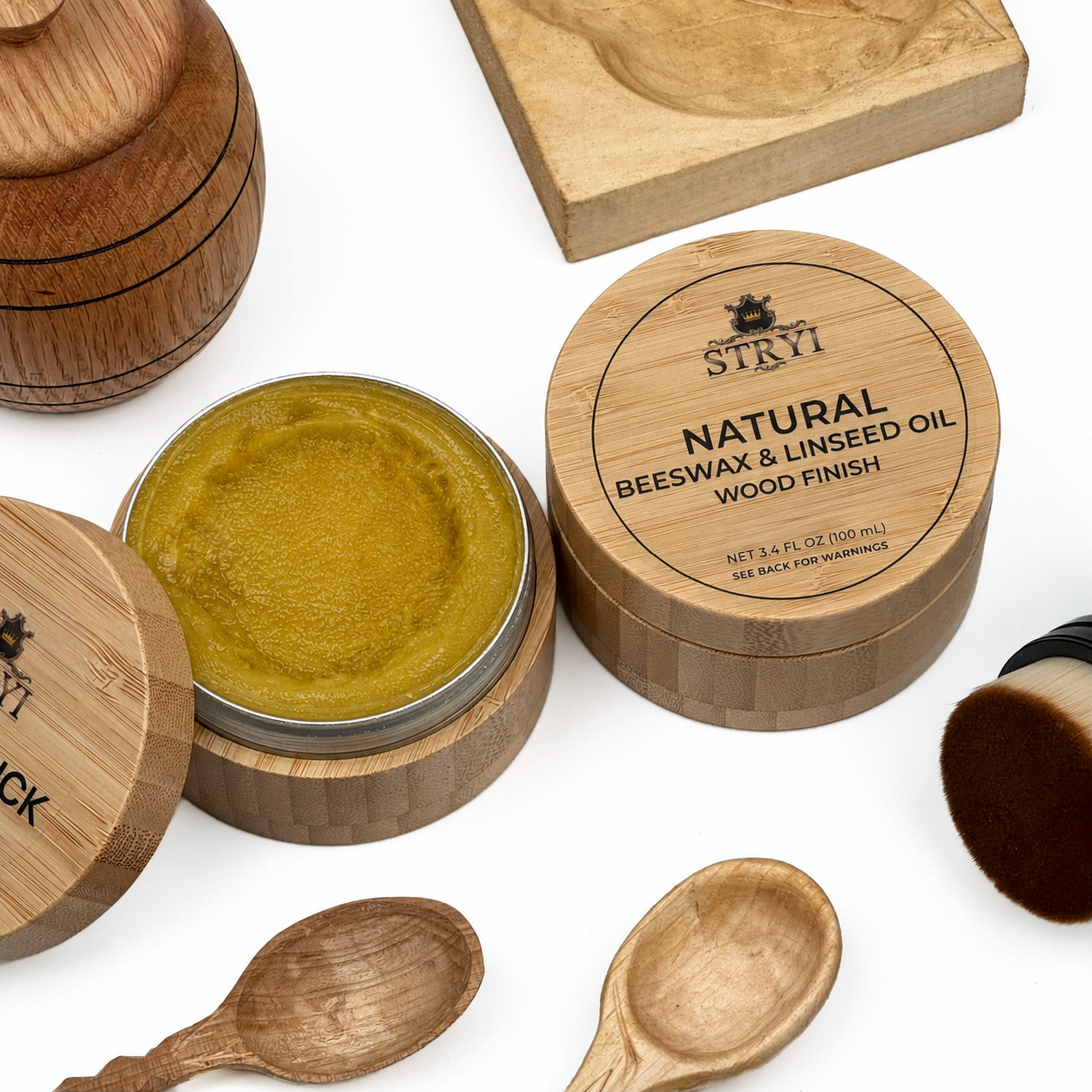 Natural Wax for covering wooden items | STRYI Premium Wood Care