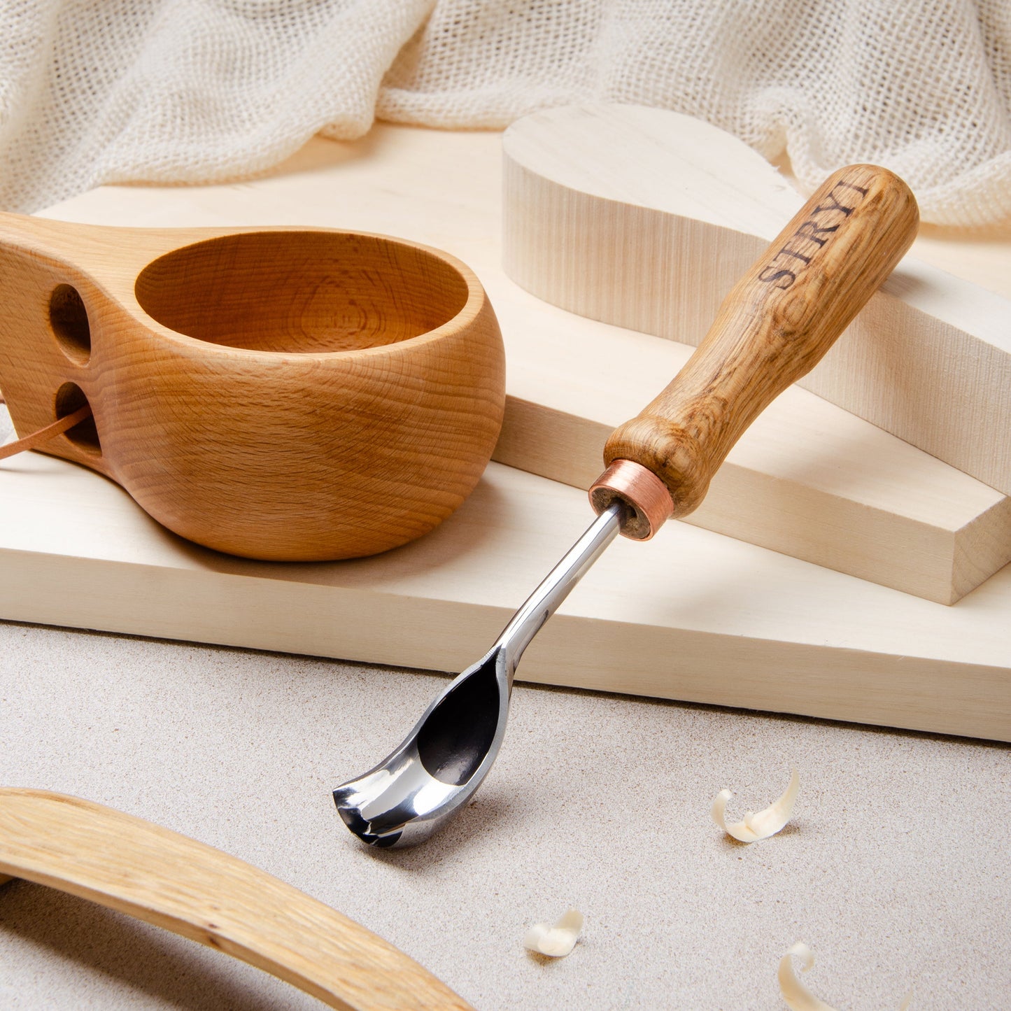 STRYI Profi Short Bent Gouge 0.8 in (20mm) for Wood Carving and Detailed Hollowing