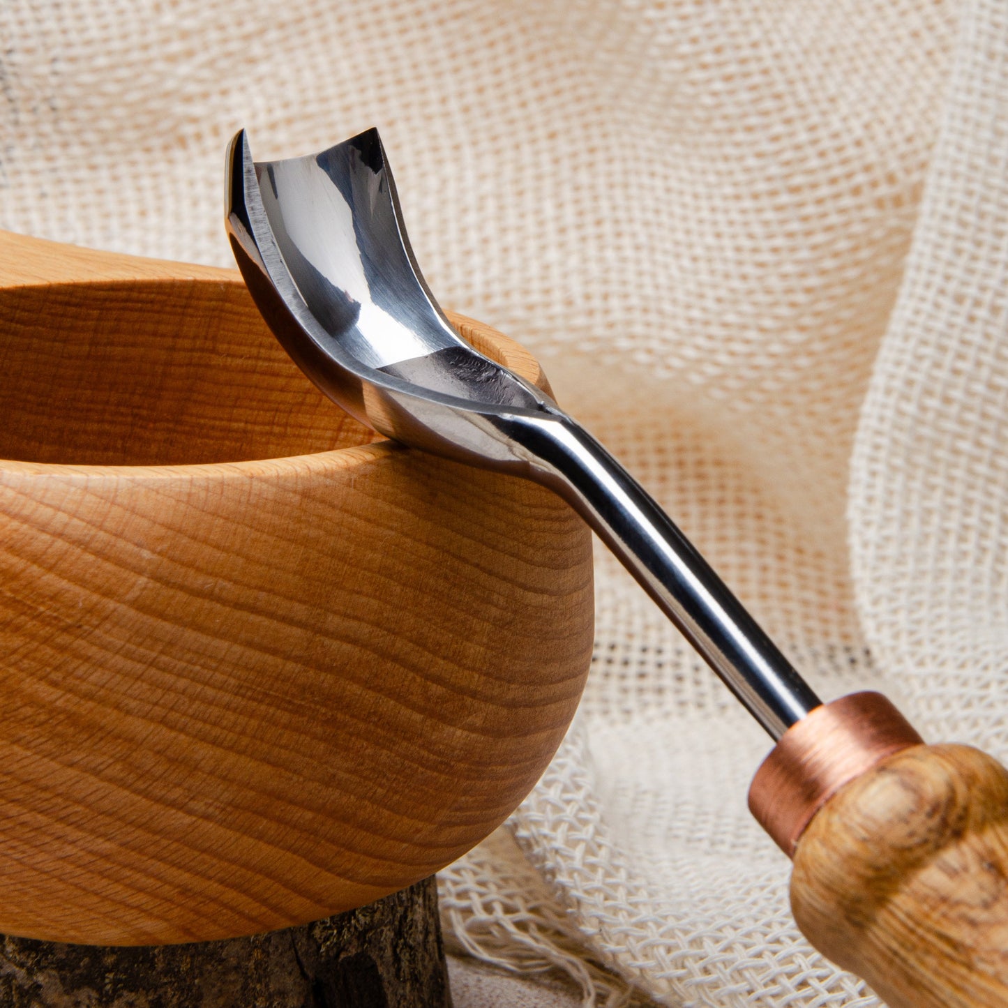 STRYI Profi Short Bent Gouge 0.8 in (20mm) for Wood Carving and Detailed Hollowing