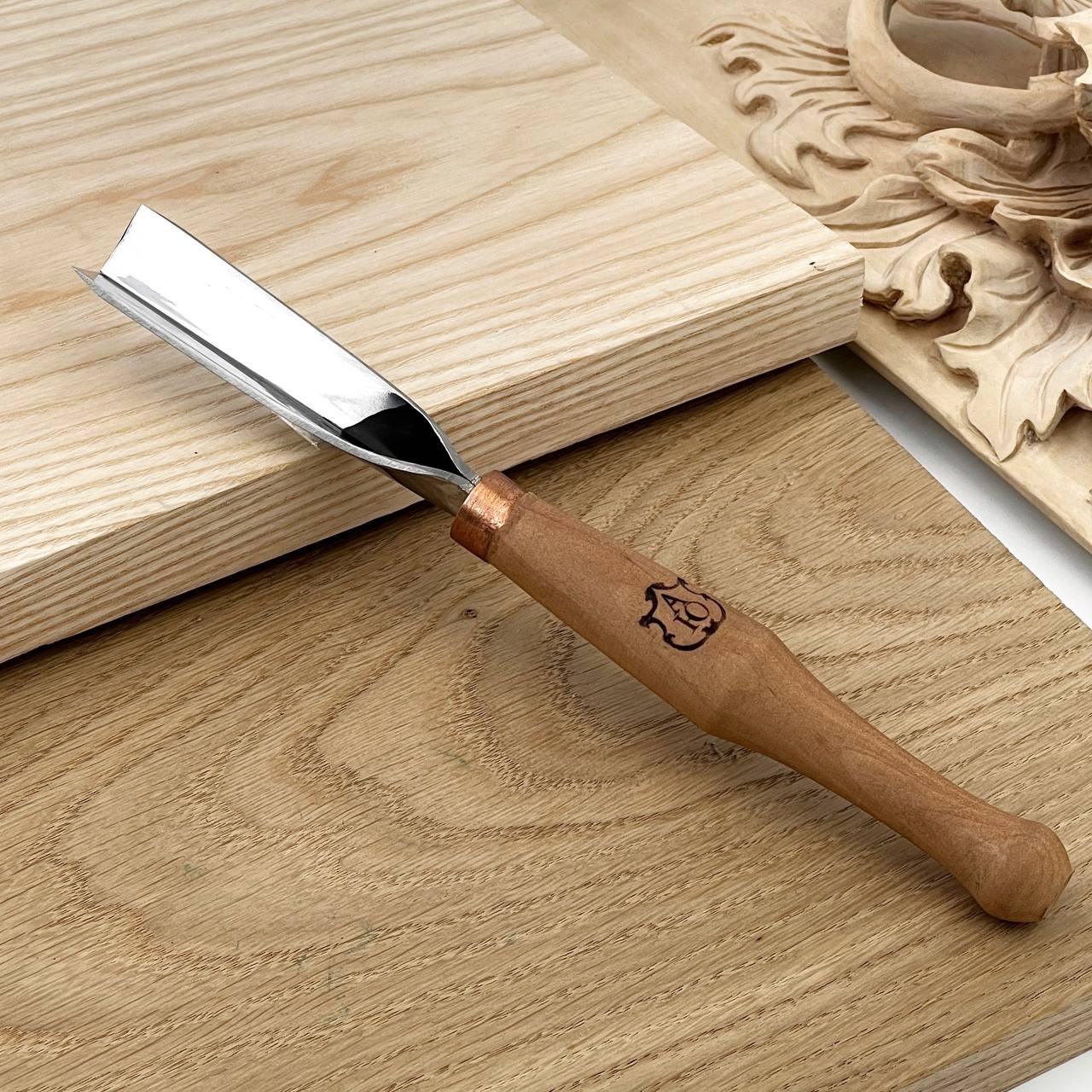90° Pen-Handle V-Parting Chisel | STRYI-AY Detailer