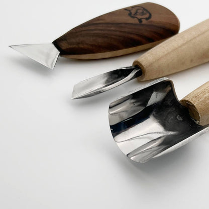 Geometric Chip Carving: Adolf Yurev Volumetric Phone Stand Carving Set