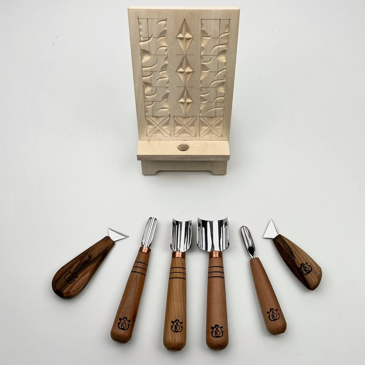 DIY Masterpiece: Premium Phone Stand Woodcarving Set (AY Signature Series)
