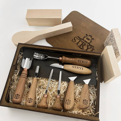 Master Wood Carving: 12-Piece STRYI Profi Versatile Craft Set
