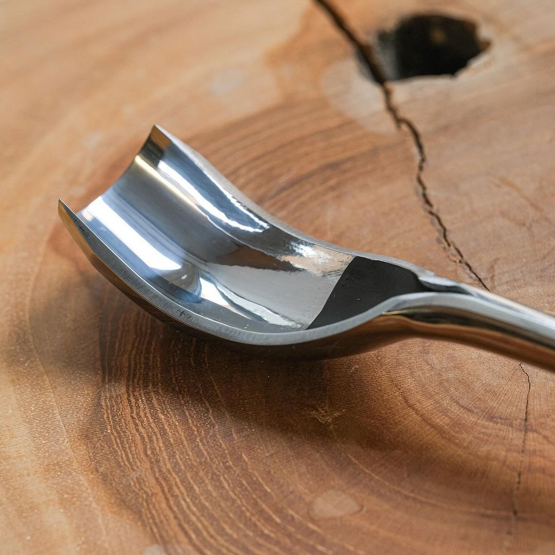 STRYI Profi Short Bent Gouge 0.8 in (20mm) for Wood Carving and Detailed Hollowing