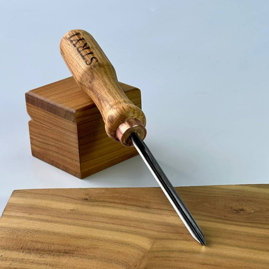 V-parting tool