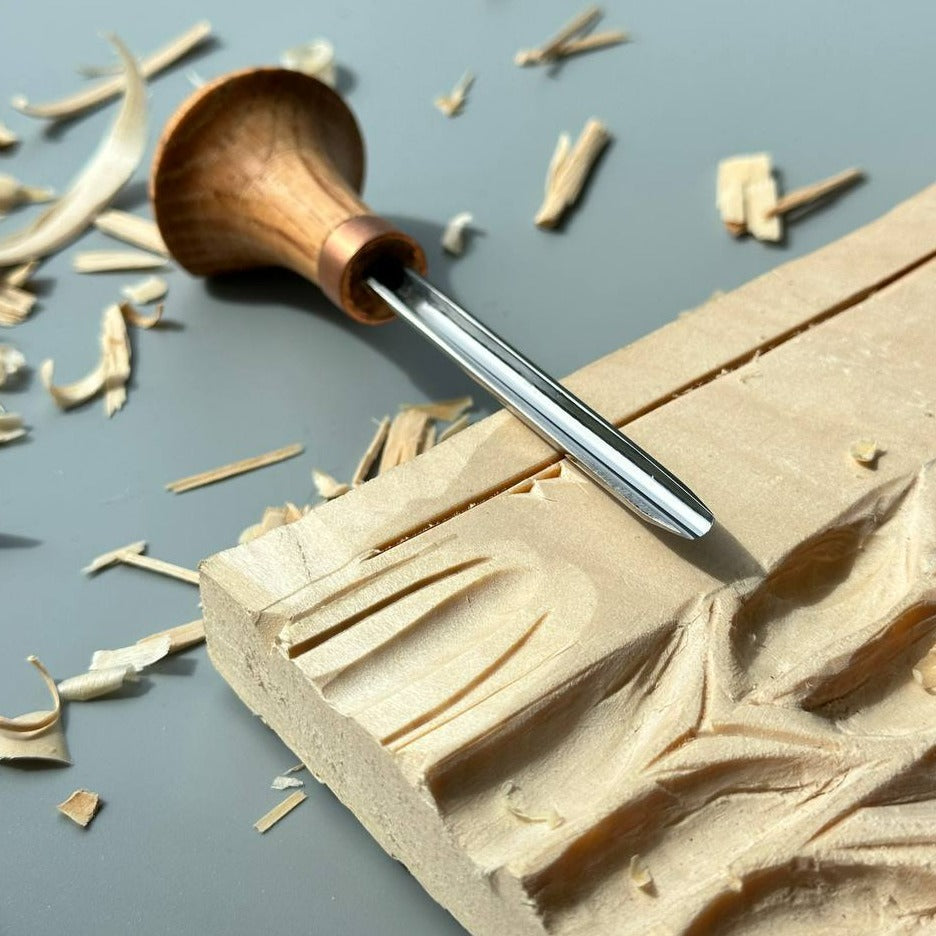 Fine Detail: 6-Piece Professional Relief Carving Set