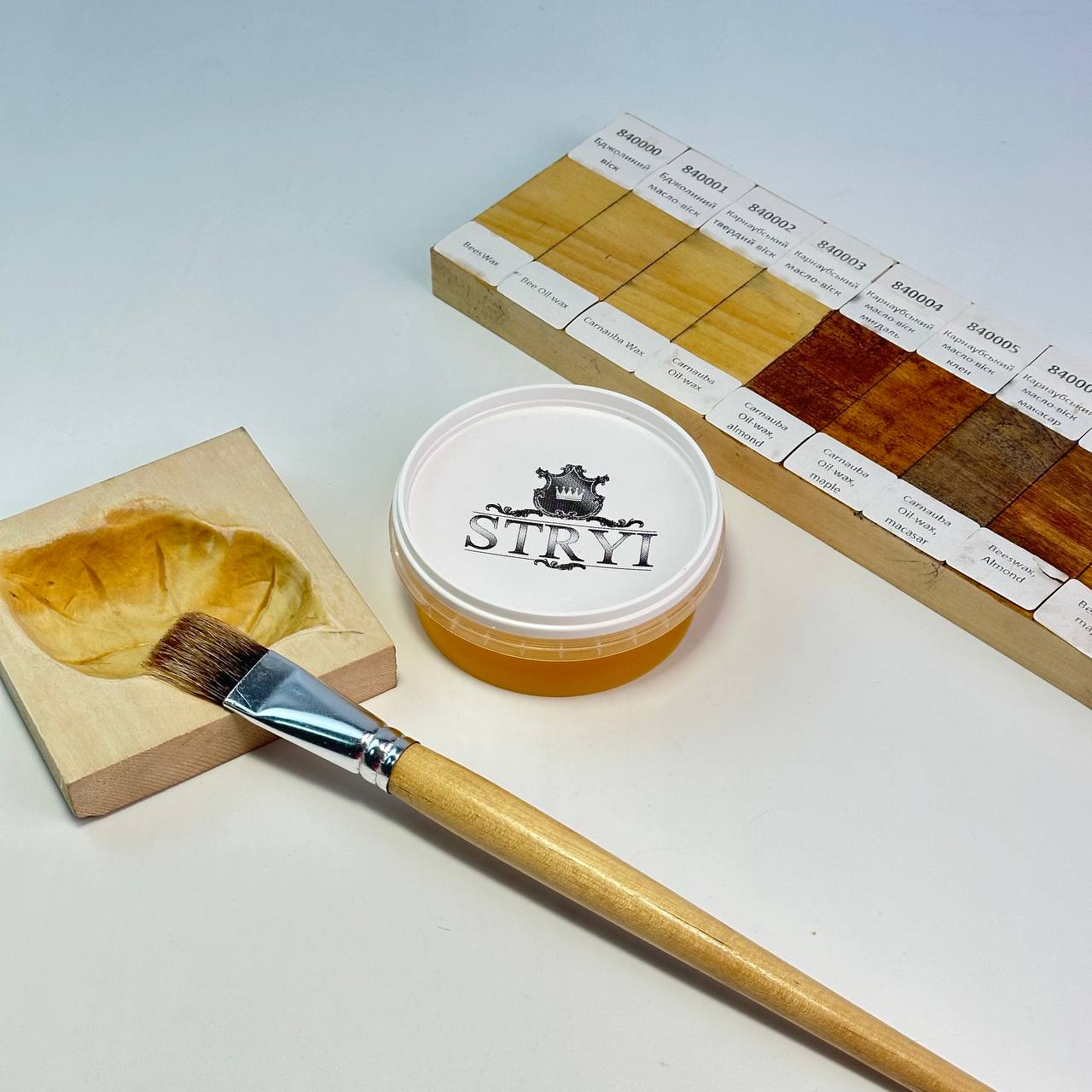 Natural Beeswax & Oil-Wax Finish | STRYI Premium Wood Care