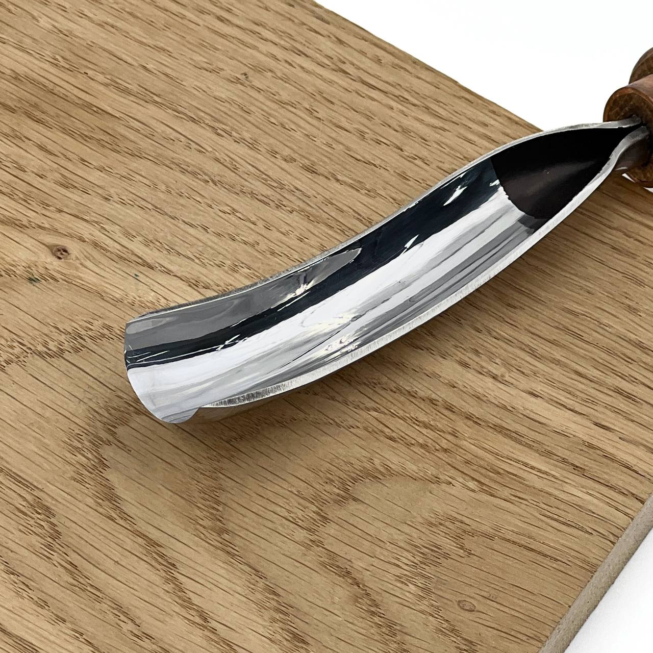 STRYI Profi Profile 9, 0.8 in (20mm)Bent Gouge for Relief and Bowl Carving