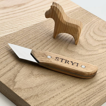STRYI Profi 1.6 in (40mm) Skewed Carving Knife — Traditional Chip and Sculpting Tool