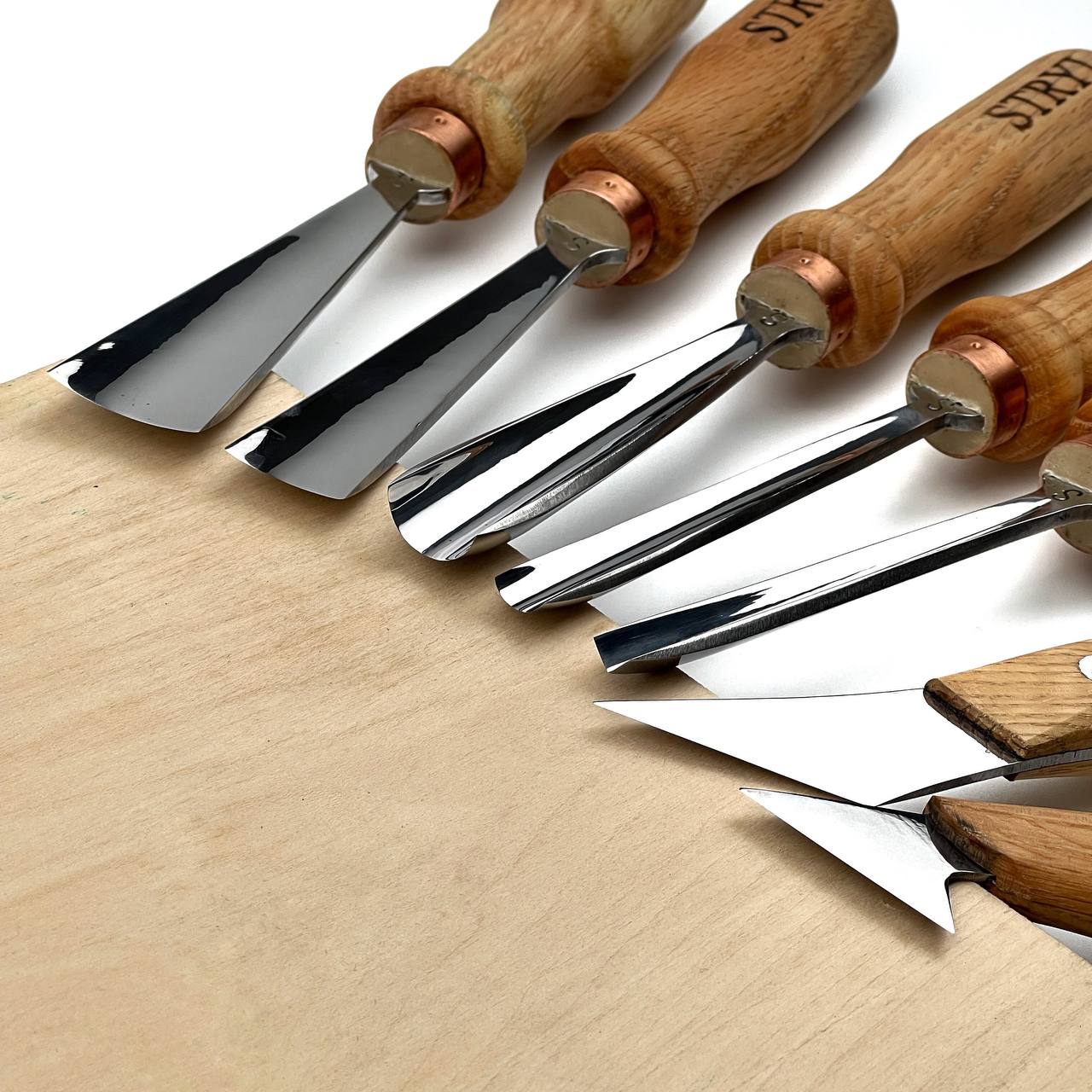 Gouges Carving Set: 7-Piece STRYI Relief & Whittling Set