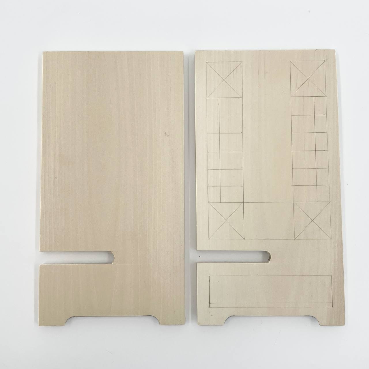 Geometric Chip Carving: Adolf Yurev Volumetric Phone Stand Carving Set