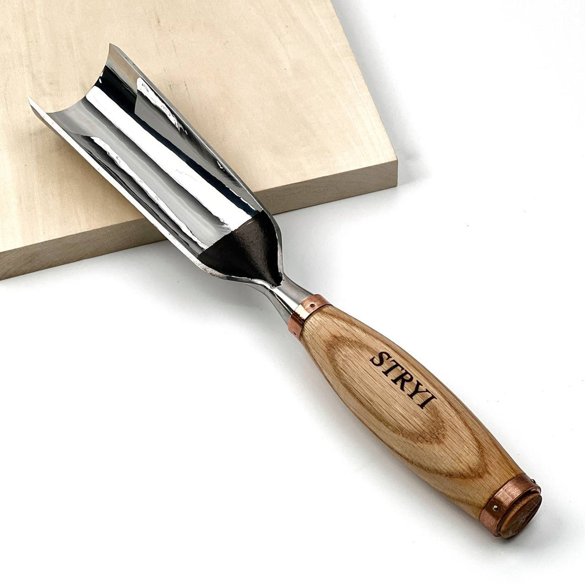 Sculptors Tools, Sweep #9 Semicircular, Large Heavy-Duty Gouge STRYI Profi — for Sculpting