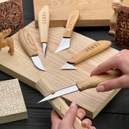 Fine Artistry & Detail Engine: 5-Piece STRYI Profi Knives Set