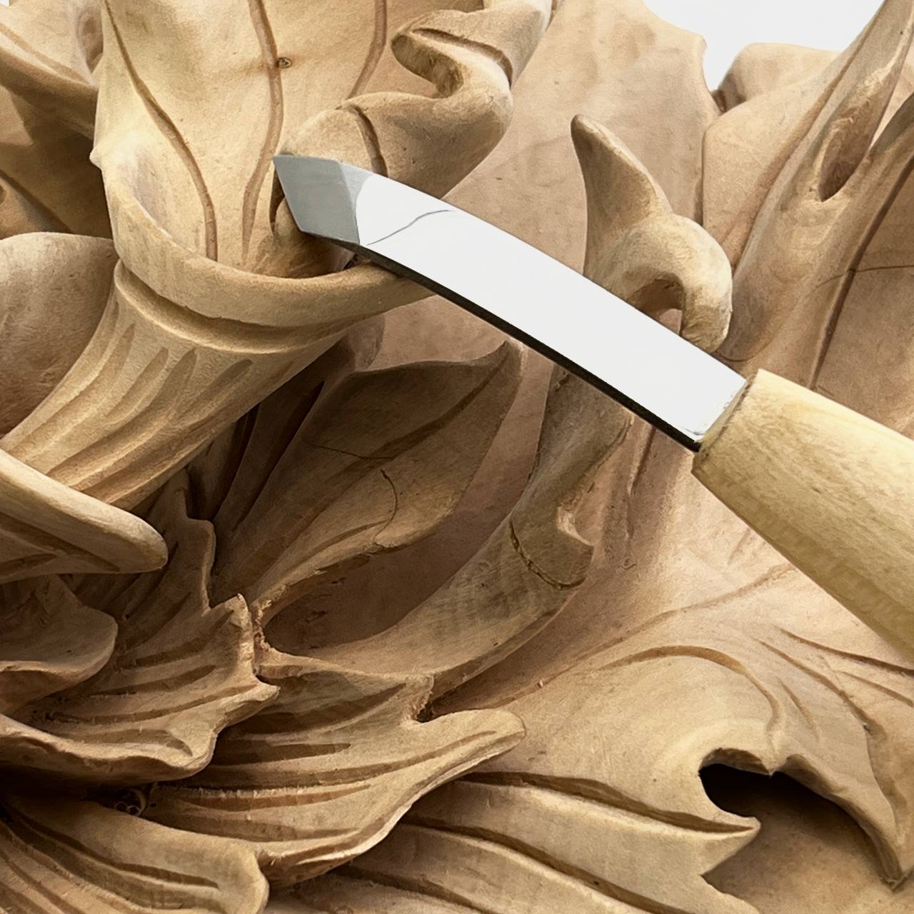 STRYI Profi 13mm Right-Handed Skewed Spoon Gouge — Right-Angle Bent Chisel for Deep Recesses