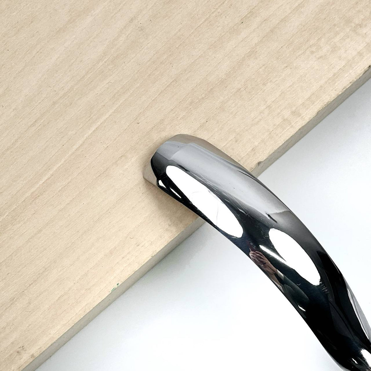 Curved Wood Chisel, Sweep #8, Long Bent Gouge STRYI Profi — for Spoon Carving, Woodcarving Tools