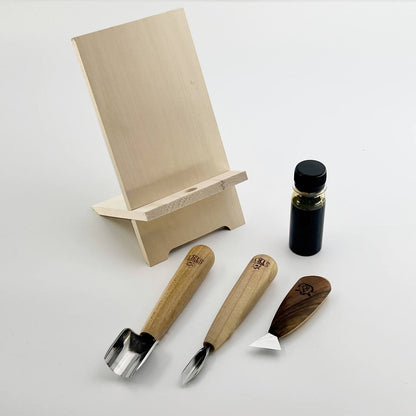 Geometric Chip Carving: Adolf Yurev Volumetric Phone Stand Carving Set