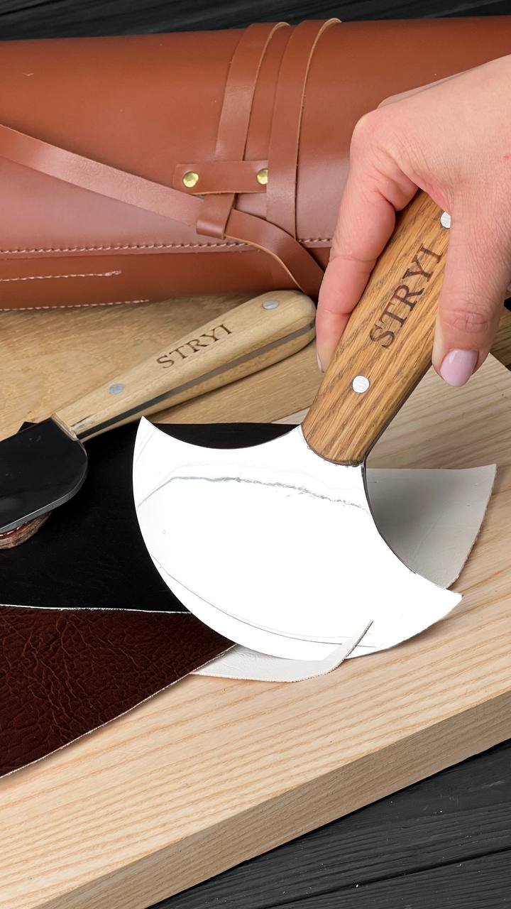 Premium Leather Craft Knife Set – 2-Piece Skiving & Cutting Tool Set with Gift Box
