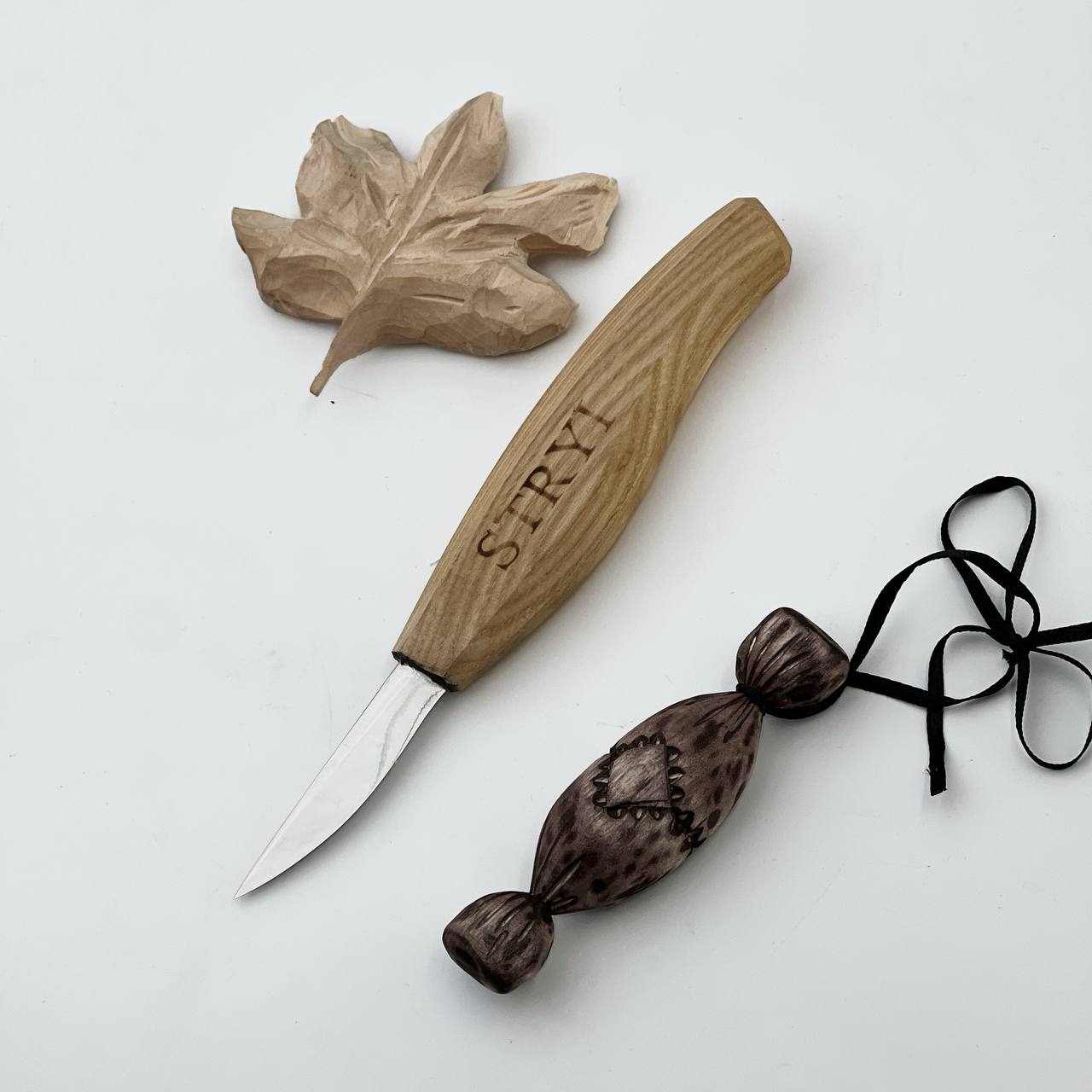 Figure Carving: The 4-Piece STRYI Whittling & Sharpening Knives Set