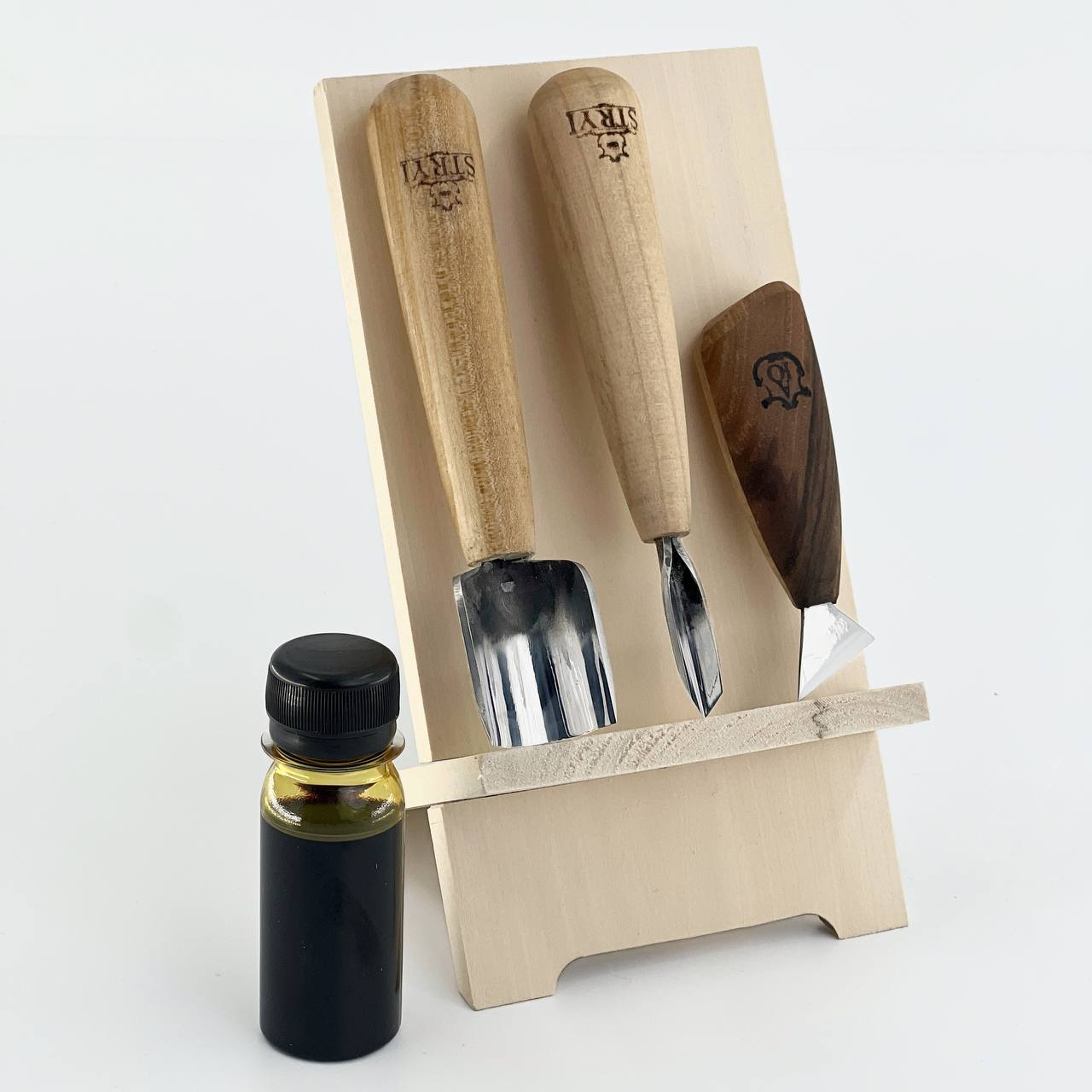 Geometric Chip Carving: Adolf Yurev Volumetric Phone Stand Carving Set