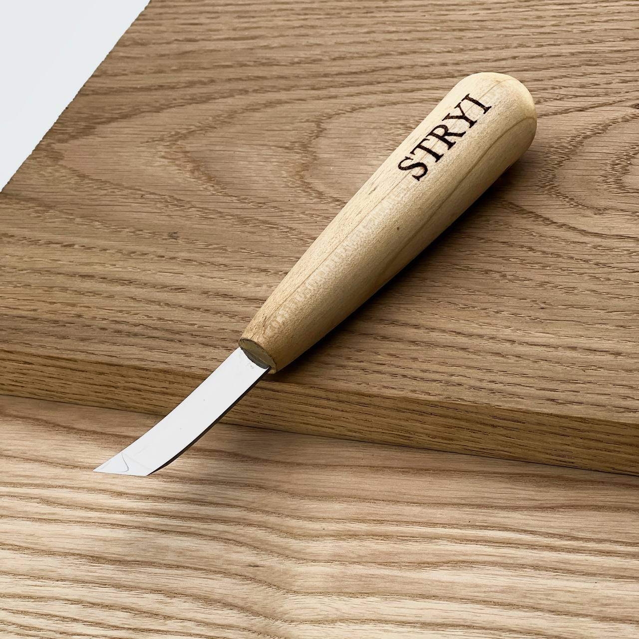 STRYI Profi 13mm Right-Handed Skewed Spoon Gouge — Right-Angle Bent Chisel for Deep Recesses