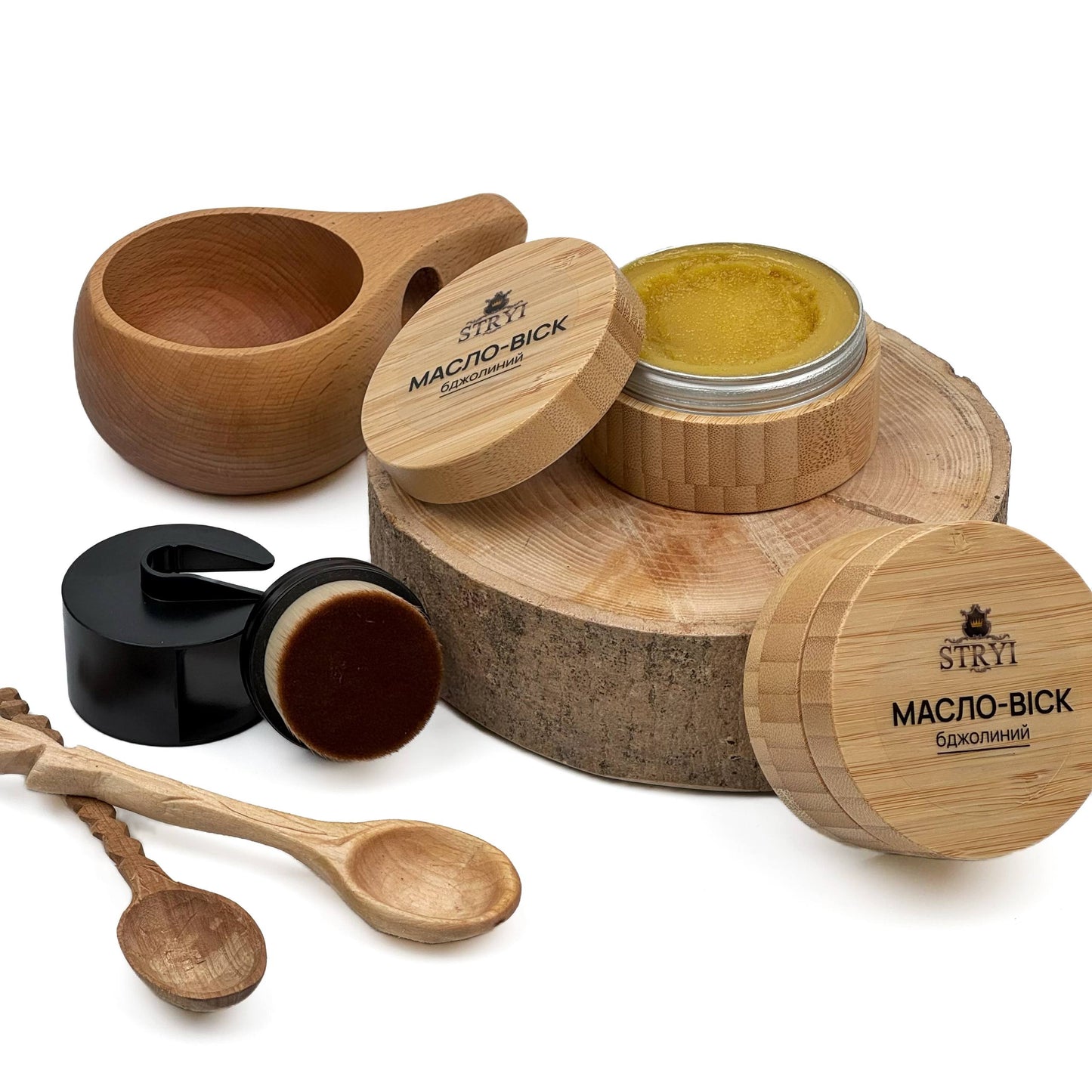 Natural Wax for covering wooden items | STRYI Premium Wood Care
