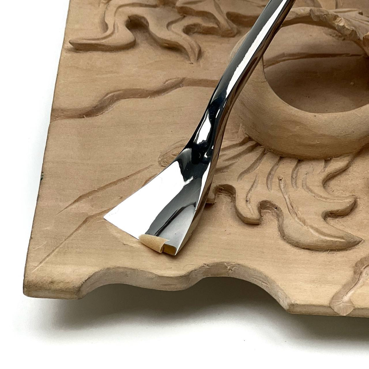 Reach Deeper Without Hitting the Rim: 5-Piece Maestro Semi-Bent Gouge Set for 3D Relief